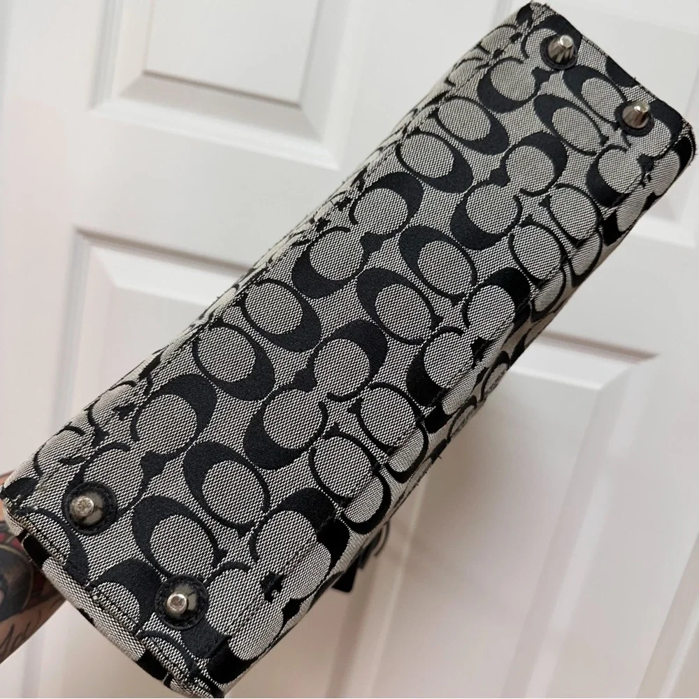 Coach Hamptons Carryall Signature Jacquard Black Leather Y2K - Picture 6 of 12